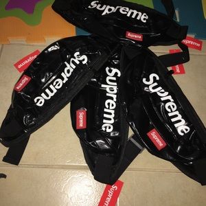 Supreme Fannypack